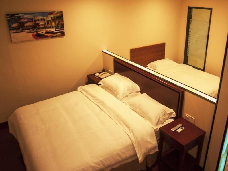 Greentree Inn Wuhu Fangte Second Phase Nanxiang Wanshang Express Hotel Экстерьер фото