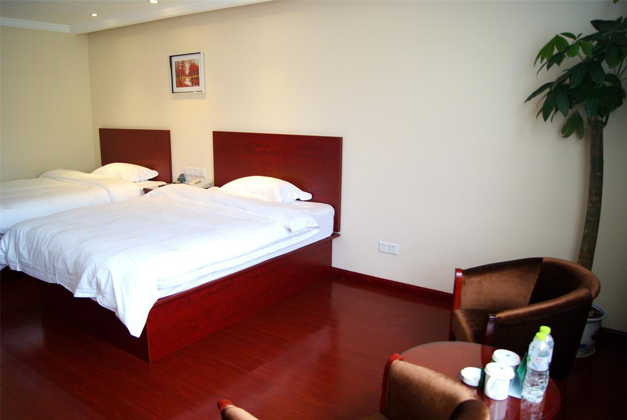 Greentree Inn Wuhu Fangte Second Phase Nanxiang Wanshang Express Hotel Экстерьер фото