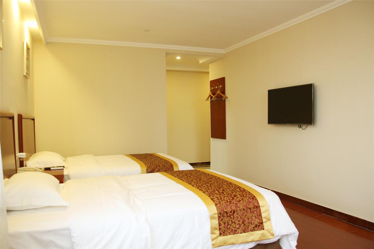 Greentree Inn Wuhu Fangte Second Phase Nanxiang Wanshang Express Hotel Экстерьер фото