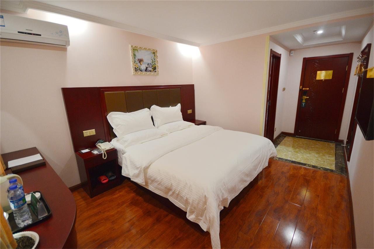 Greentree Inn Wuhu Fangte Second Phase Nanxiang Wanshang Express Hotel Экстерьер фото